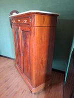 Kerselaerenkast met marmerenblad. ROND 1900, Antiek en Kunst, Antiek | Meubels | Kasten, Ophalen