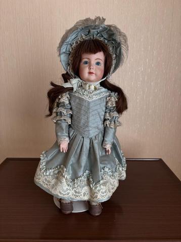 Set van 4 vintage poppen – 1 met certificaat beschikbaar voor biedingen