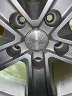 Winter banden fiat fremont, Auto-onderdelen, Banden en Velgen, Ophalen, Gebruikt, Banden en Velgen, 17 inch