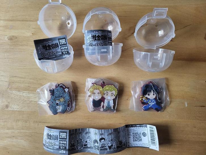 Lot de 3 porte-clés Fullmetal Alchemist (Gachapon), Verzamelen, Sleutelhangers, Nieuw, Overige typen, Ophalen