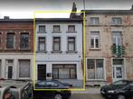 Maison avec 2 appartements, 200 tot 500 m², 120 m², 5 kamers, Tussenwoning
