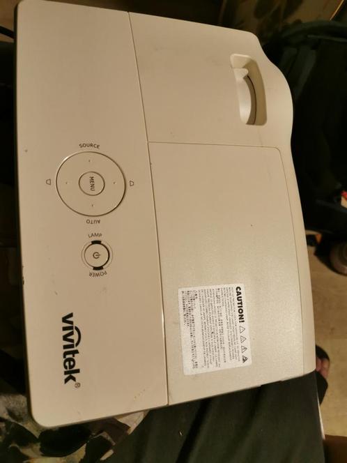 Vivitek d555wh, Audio, Tv en Foto, Beamers, Zo goed als nieuw, DLP, Full HD (1080), Ophalen