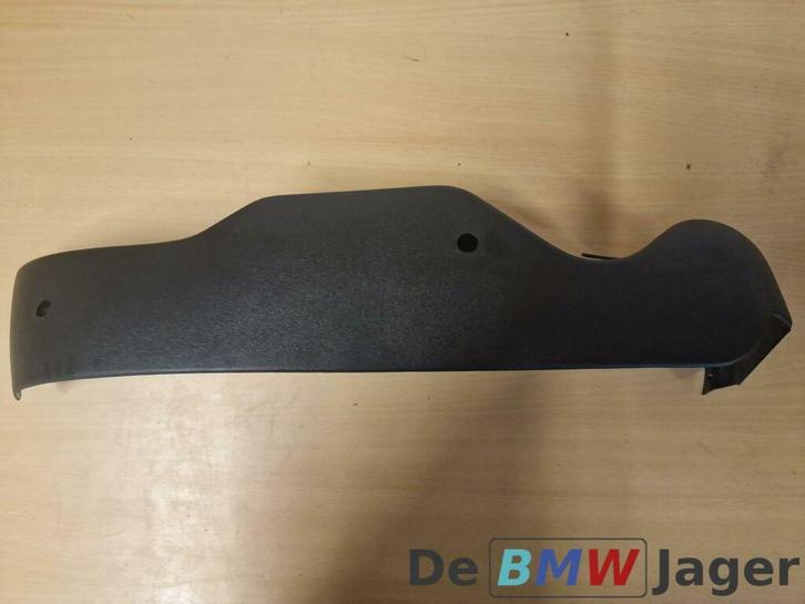 Afdekkap stoel rechts BMW 7-serie E32 8154435, Auto-onderdelen, Interieur en Bekleding, BMW, Gebruikt, Ophalen of Verzenden