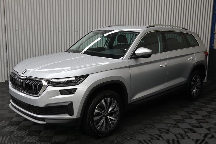 Skoda Kodiaq 1.5 TSI Style DSG Automaat 7 Plaatsen ACC Navi, Auto's, Skoda, Kodiaq, ABS, Adaptive Cruise Control, Airbags, Airconditioning