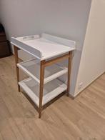 Verzorgingstafel Quax, Ophalen