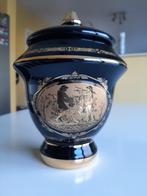 Pot couvert ADIS  - Porcelaine + Or 24c - Fait main en Grèce, Antiquités & Art, Antiquités | Porcelaine, Enlèvement ou Envoi