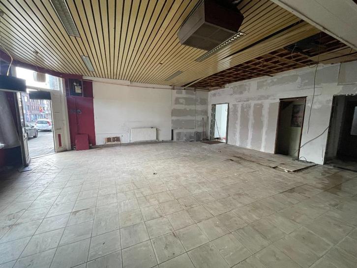 Handelspand + appartement in Temse te koop, Immo, Maisons à vendre, Province de Flandre-Orientale, 200 à 500 m², Habitation avec espace professionnel