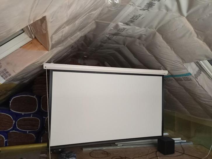 Epson EH-TW7200 + Ecran motorisé, Audio, Tv en Foto, Beamers, Zo goed als nieuw, Ophalen