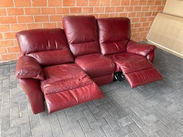 Leder 3 zit zetel met 2 elec relaxen  beschikbaar voor biedingen