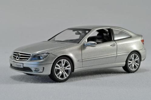1/43 Mercedes CLC C204 - Schuco, Hobby en Vrije tijd, Modelauto's | 1:43, Zo goed als nieuw, Auto, Schuco, Ophalen of Verzenden