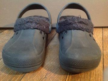 Crocs hiver Pointure 8-9 (27-28), Kinderen en Baby's, Ophalen, Gebruikt, Crocs, Jongen of Meisje