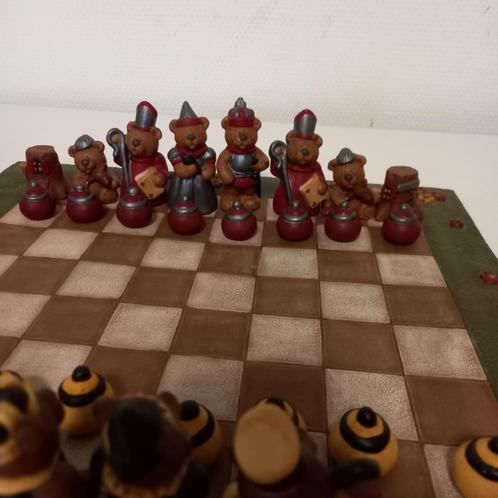 Prachtig beren schaakspel, Hobby en Vrije tijd, Gezelschapsspellen | Bordspellen, Zo goed als nieuw, Een of twee spelers, Ophalen