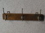 Vintage houten kapstok met 3 metalen haken, Huis en Inrichting, Wandkapstok, Gebruikt, Ophalen of Verzenden, Minder dan 100 cm