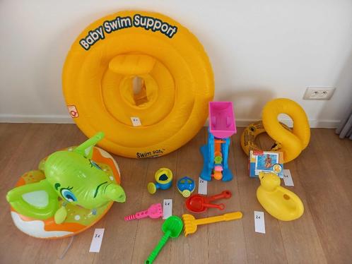 Strandspeelgoed + zwembanden + reddingsvest + zwemkledij etc, Kinderen en Baby's, Speelgoed | Buiten | Los speelgoed, Zo goed als nieuw