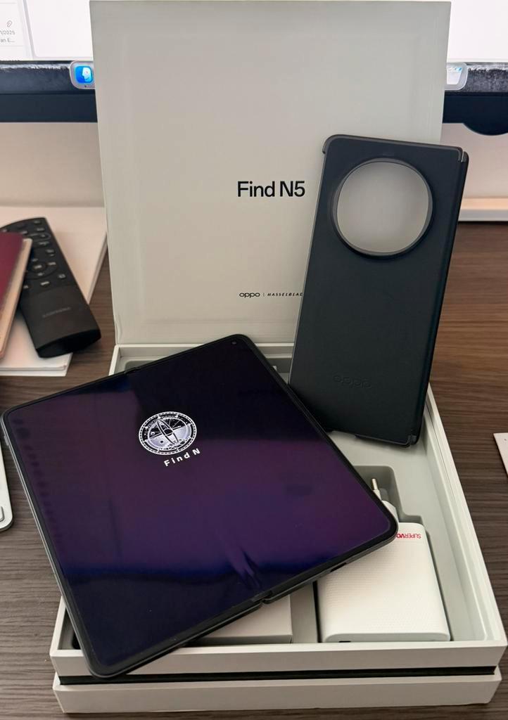 Oppo Find N5 Global Cosmic Black + OnePlus Watch 3, Telecommunicatie, Mobiele telefoons | Overige merken, Zo goed als nieuw, Overige modellen