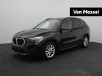 BMW X1 sDrive16d LEDER | NAVI | PDC | Direct leverbaar, Auto's, BMW, Elektrische ramen, Stof, Gebruikt, Zwart