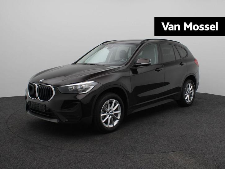 BMW X1 sDrive16d LEDER | NAVI | PDC | Direct leverbaar, Auto's, BMW, Bedrijf, Te koop, X1, Airconditioning, Climate control, Dakrails
