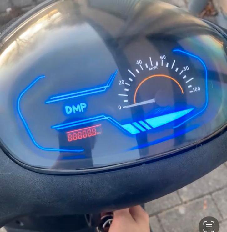 Piaggio zip a klasse, Vélos & Vélomoteurs, Scooters | Piaggio, Utilisé, Zip, Classe A (25 km/h), Essence, Enlèvement