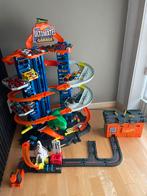 Hotweels Ultimate garage met accessoires, Kinderen en Baby's, Ophalen, Zo goed als nieuw