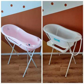 Babybadjes TEGA + badzitje € 15/stuk - duo € 25 beschikbaar voor biedingen