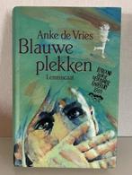 Blauwe plekken van Anke de Vries, Ophalen of Verzenden, Zo goed als nieuw, Anke de Vries, Fictie