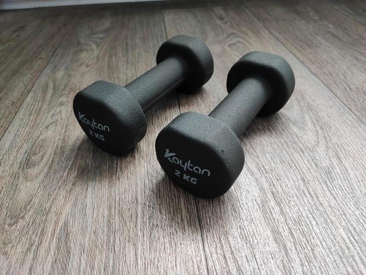 2 x 2kg dumbell. (Perfecte staat!), Sport en Fitness, Fitnessmaterialen, Zo goed als nieuw, Dumbbell, Armen, Benen, Borst, Buik