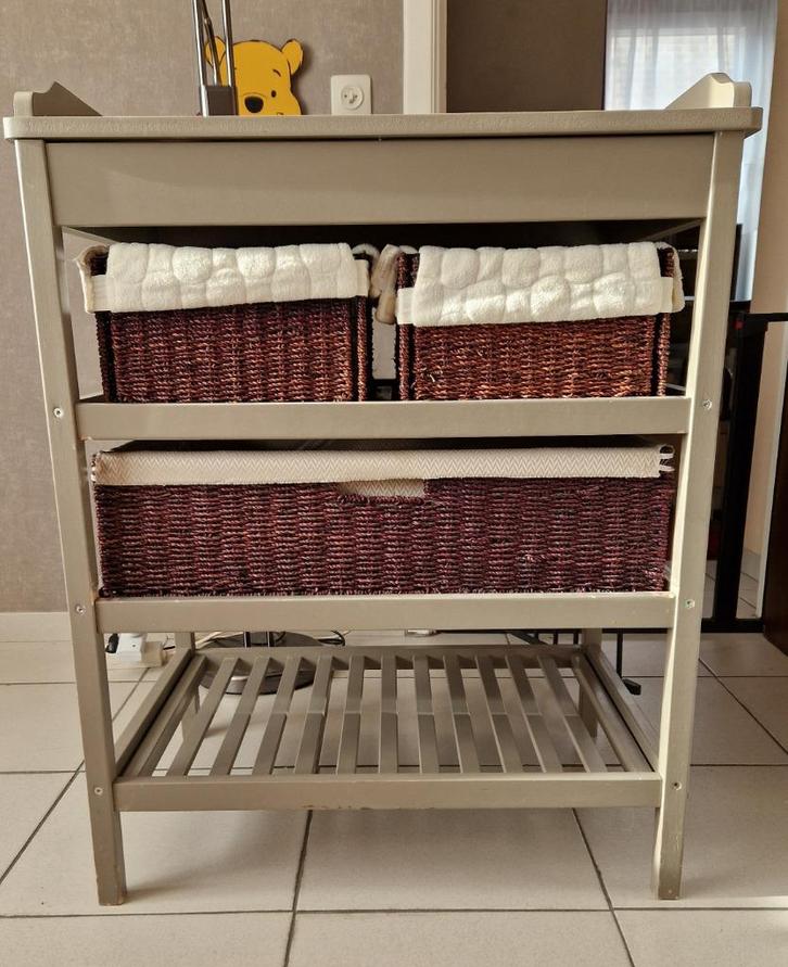 Quax verzorgtafel, Kinderen en Baby's, Badjes en Verzorging, Gebruikt, Overige typen, Overige merken, Ophalen