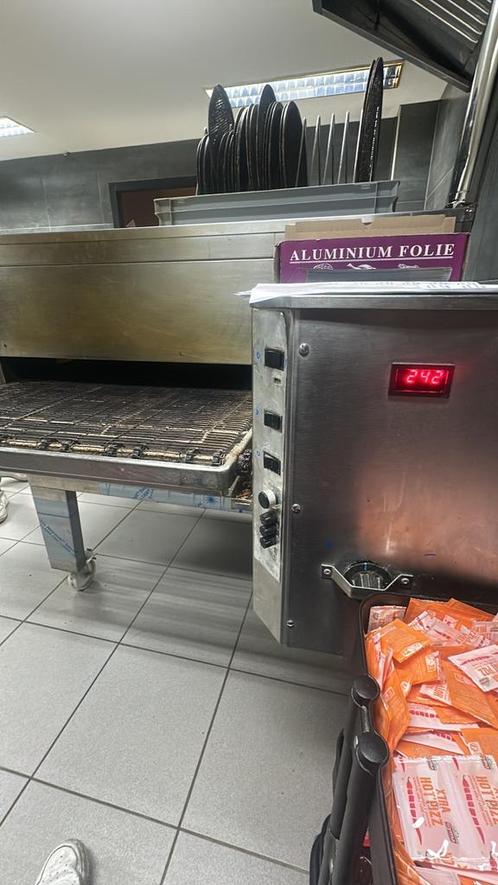 Lincoln pizza oven met automatische rolband, Zakelijke goederen, Horeca | Keukenapparatuur, Ovens, Microgolfovens en Steamers