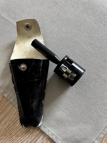Prismakijker beschikbaar voor biedingen