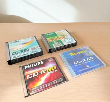 12 x beschrijfbare CD-R 80 discs / Philips / TDK / Traxdata beschikbaar voor biedingen