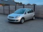 Ford Fiesta • 1.4 Benzine • Airco • Gekeurd voor verkoop •, Auto's, Ford, Voorwielaandrijving, Stof, 4 cilinders, 5 deurs