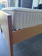 Bed , bedframe en matras en lattenflex, Huis en Inrichting, Slaapkamer | Bedden, Ophalen, 100 cm, Eenpersoons, Beige