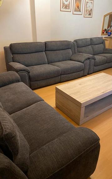 COMPLETE salon ztels 3 +3+2zit met RELAXfuncie beschikbaar voor biedingen