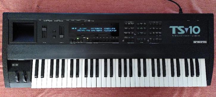Ensoniq TS-10, Muziek en Instrumenten, Synthesizers, Gebruikt, 61 toetsen, Overige merken, Met midi-aansluiting, Ophalen