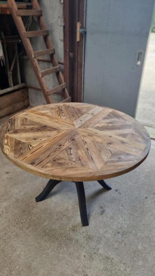 Maatwerk landelijke ronde eettafel kasteelvloer Crossroad, Huis en Inrichting, Tafels | Eettafels, Nieuw, 100 tot 150 cm, 100 tot 150 cm