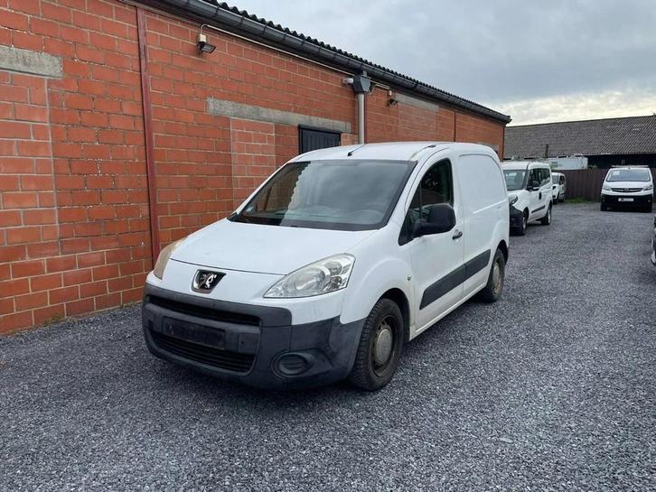 Peugeot Partner 16hdi 3places 2012* EXPORT *MARCHAND, Auto's, Bestelwagens en Lichte vracht, Bedrijf, Te koop, ABS, Airbags, Airconditioning