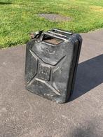 Jerrycan einde tweede wereldoorlog, Ophalen, Landmacht