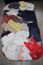 vêtements bébé fille 12 mois, Ophalen of Verzenden, Zo goed als nieuw, Maat 74