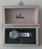 Uurwerk Valentin Ramos - In houten kistje - Nieuw, Verzenden, Nieuw, Gebruiksvoorwerp