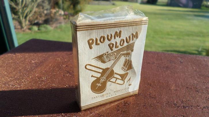 Ancien flacon de parfum "Ploum Ploum" dans sa boîte, Collections, Parfums, Bouteille de parfum, Enlèvement ou Envoi