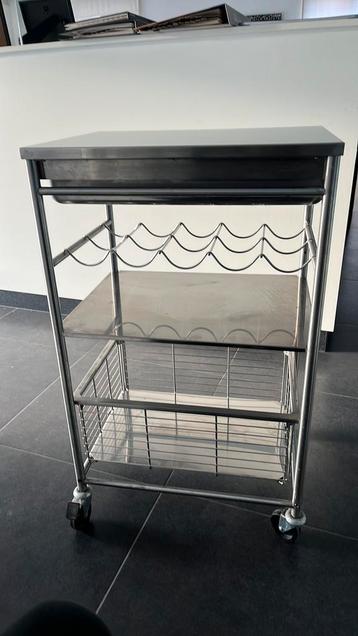 Roltafel voor keuken in roestvrij staal. IKEA beschikbaar voor biedingen