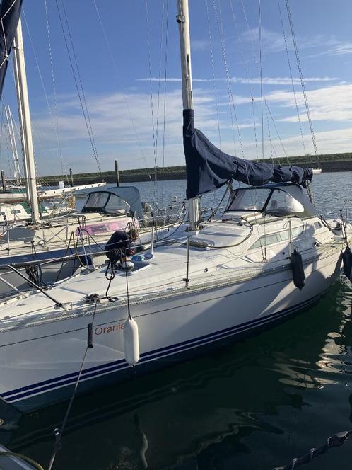 Zeilklare kajuitzeilboot Jeanneau Sun Odyssey 30 voet, Sports nautiques & Bateaux, Voiliers à cabine & Voiliers, Utilisé, Bateau de plaisance ou Cruiser