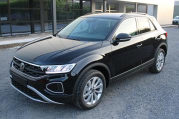 Volkswagen T-Roc 1.5TSI LIMITED IQ LIGHT *IN STOCK* CAMERA A beschikbaar voor biedingen