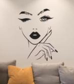 Grote muursticker Vrouw met knipoog zwart (50x66cm), Verzamelen, Stickers, Ophalen of Verzenden, Nieuw