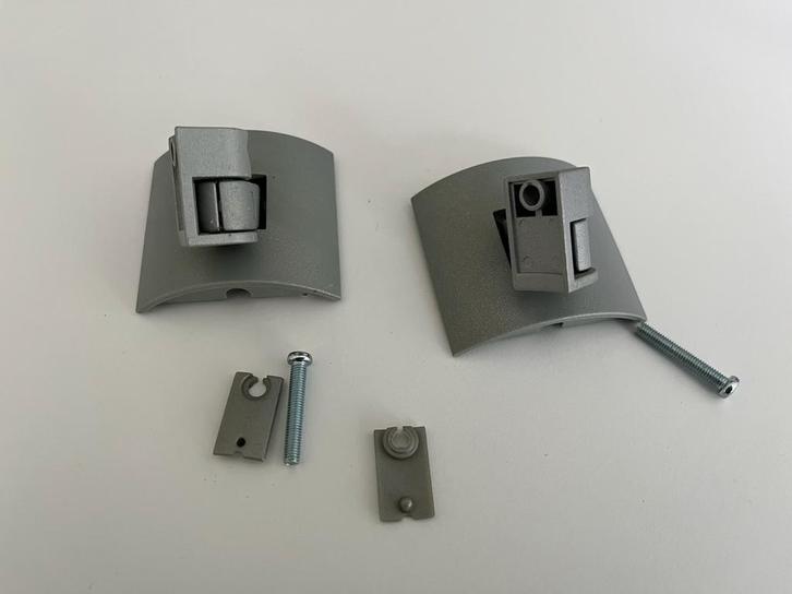 2 Grijze muurbeugels Bose UB-20, Audio, Tv en Foto, Luidsprekerboxen, Zo goed als nieuw, Overige typen, Bose, Ophalen of Verzenden