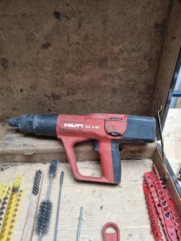 Hilti dx a 40 disponible aux enchères