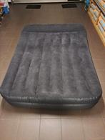 Luchtmatras van Intex voor 2 personen, Ophalen, Ingebouwde pomp, Zo goed als nieuw