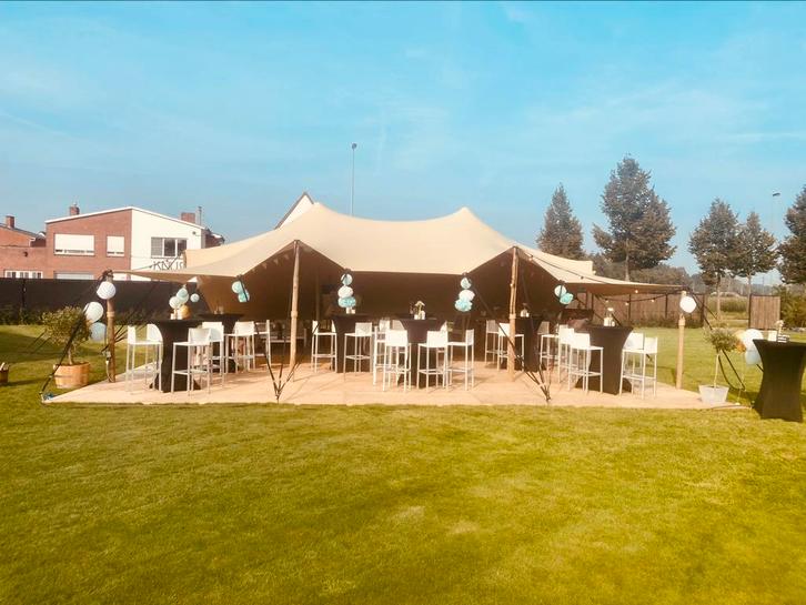 STRETCH TENT huren 8,5x10m met plaatsing&lichtjes eyecatcher, Diensten en Vakmensen, Verhuur | Overig, Locatie of Ruimte