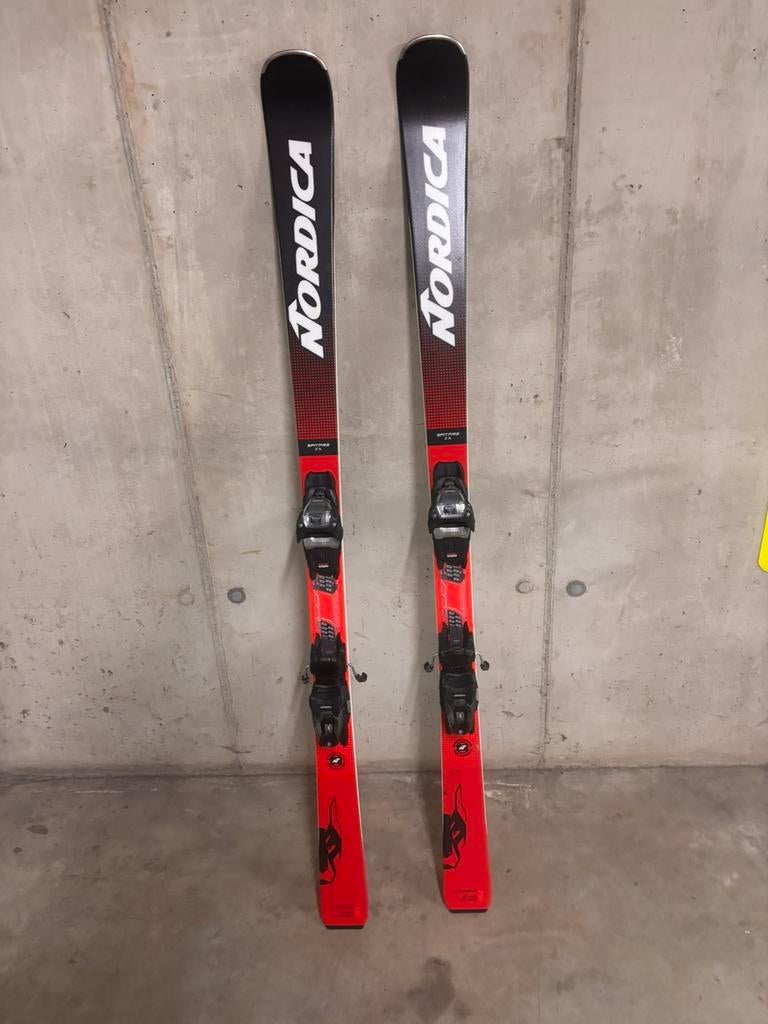 Nieuwe Ski Nordica Spitfire CA, Sport en Fitness, Ophalen, Zo goed als nieuw, Ski, Nordica