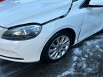 Volvo v40 1.6d euro5/ 2013/ export of handelaar/ schadewagen, 4 cilinders, Wit, Leder, Bedrijf